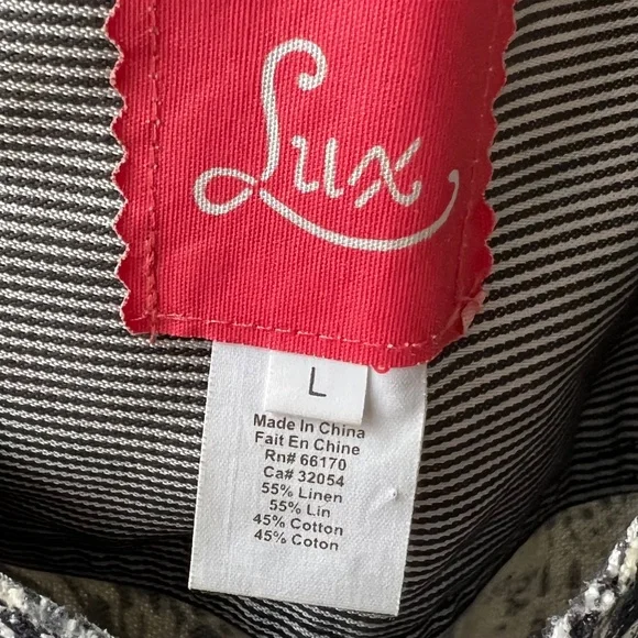 Distressed Floral Cropped Jacket Size L - Picture 2 of 5